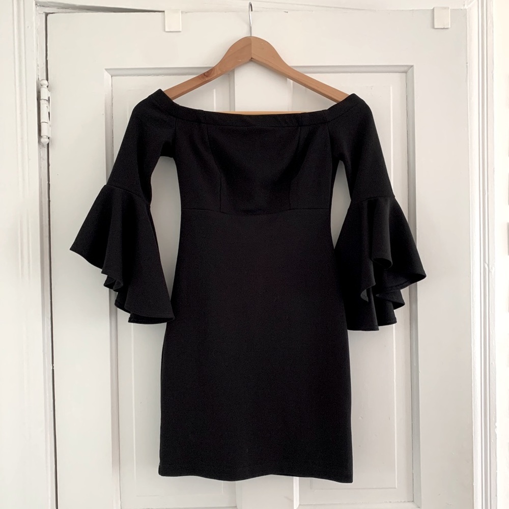 Black Teeze Me off the shoulder dress 0-2